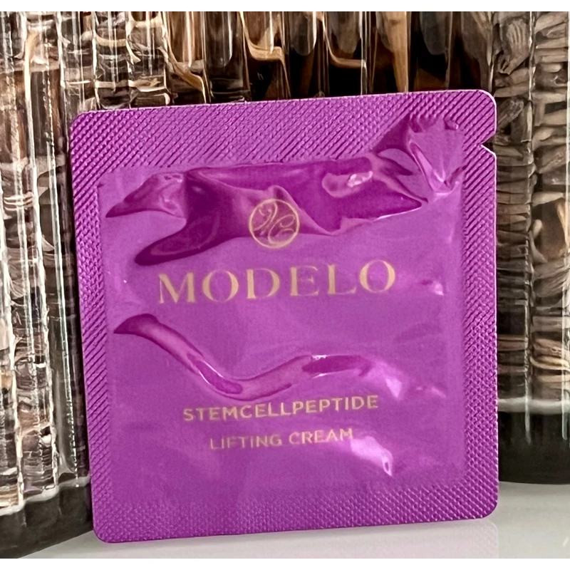 MODELO StemCellPeptid Lifting Arckrém UTAZÓ 1 ml