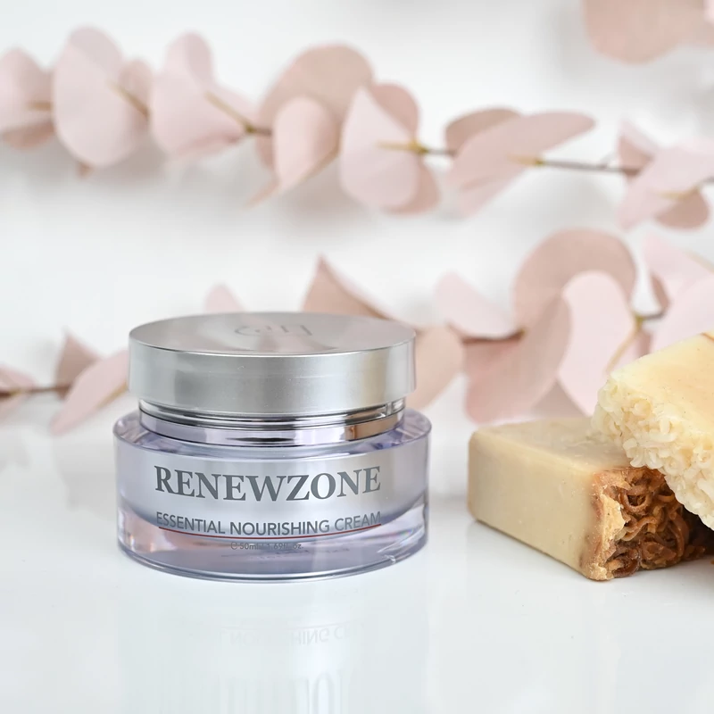 RenewZone Peptid Bőrfeltöltő-Feszesítő Arckrém